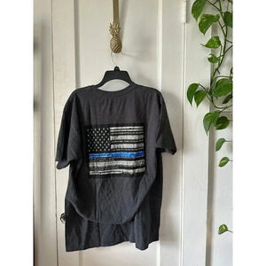 Hanes Men’s size large Blue Lives t-shirt